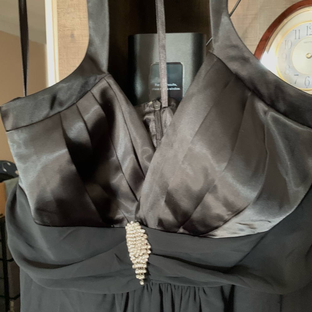 LENOVIA DRESS - Picture 13 of 15